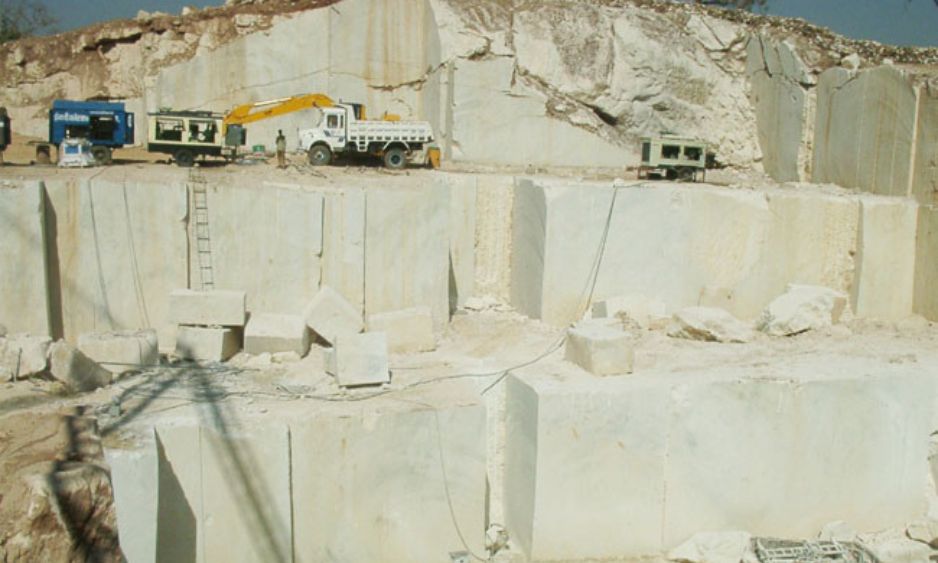 Largest Manufacturer and Exporter of Quartz and Natural Stone